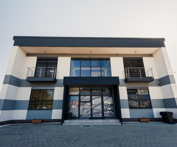 Výrobná hala CONSTRUCTOR-EU vo Vranove nad Topľou