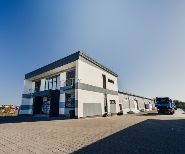 Výrobná hala CONSTRUCTOR-EU vo Vranove nad Topľou